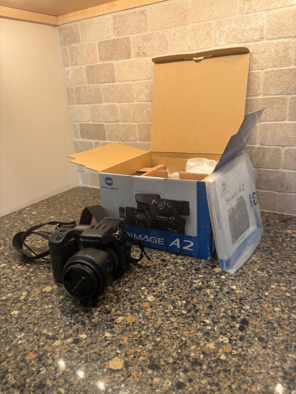 Dimage camera - Picture 2 of 3